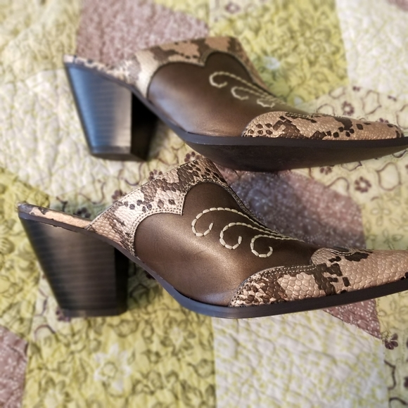 Rampage Riley Western Mules, sz 8 - Picture 3 of 8